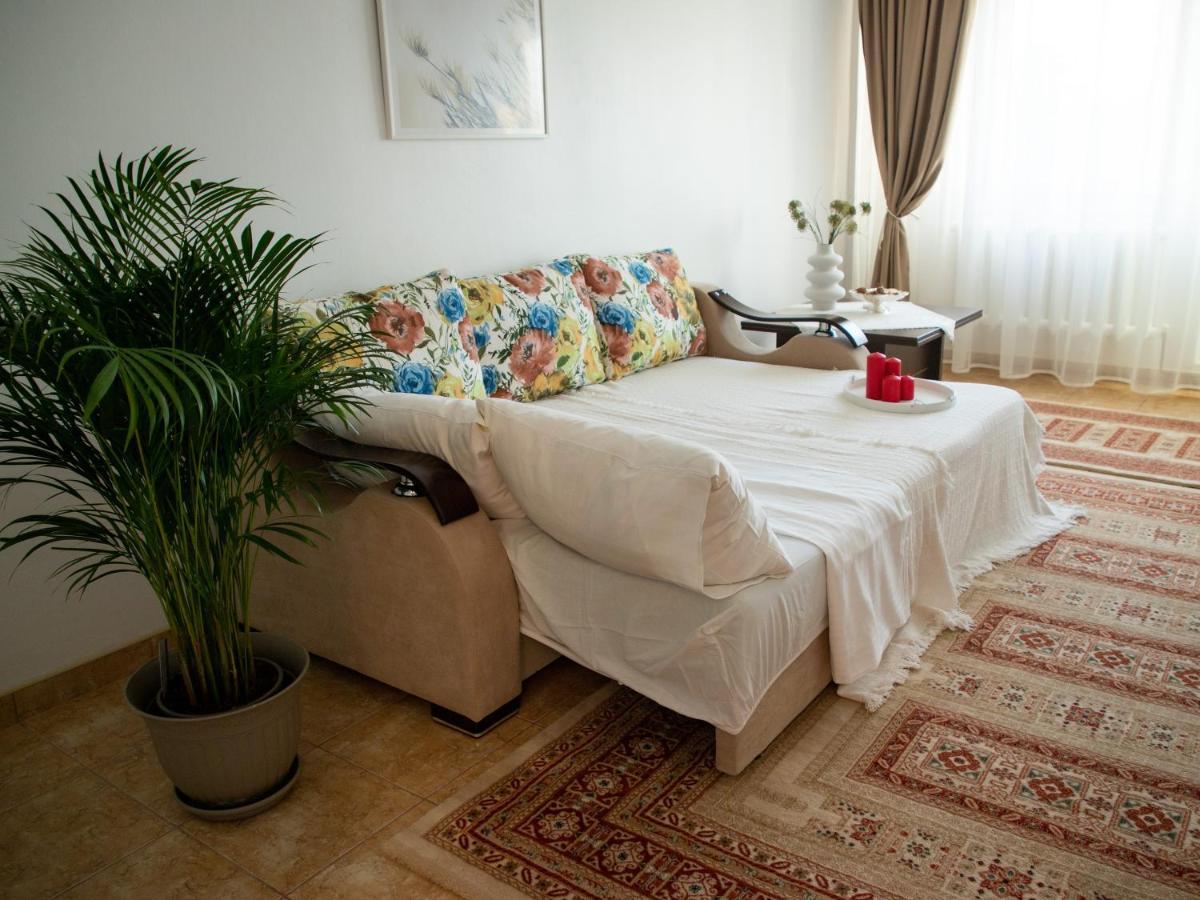 Marin Apartment Constanta Exterior photo